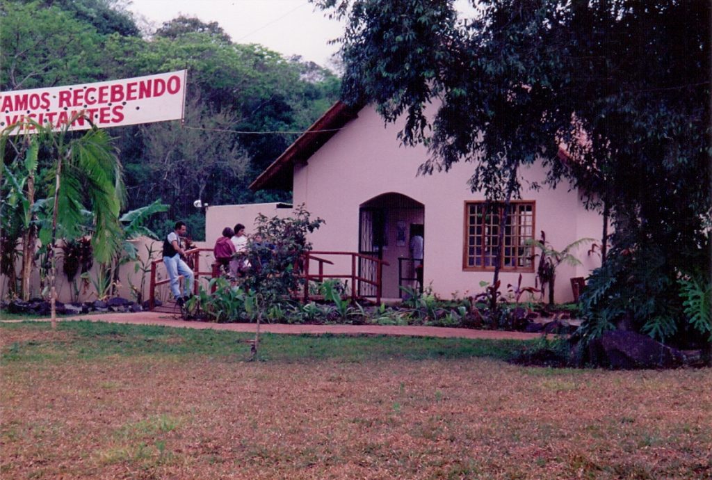 Antiga entrada do Parque das Aves. 
