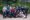 Estudantes e especialistas internacionais posam para foto com colaboradores do Parque das Aves.